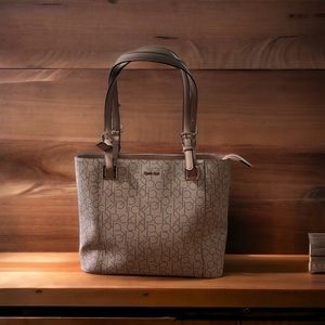 Calvin Klein Logo Monogram Tote Bag New w/o Tags